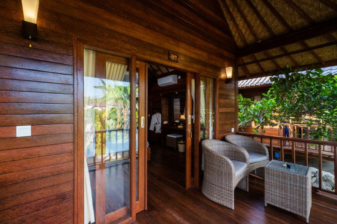 Royal Cottage Nusa Lembongan Exterior photo